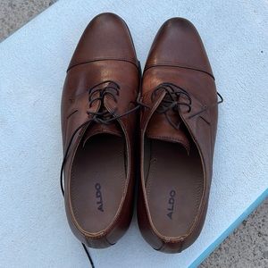 Aldo Mens Leather Cap toe Derby size 12; cognac brown color